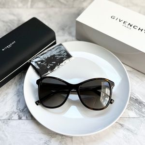 NEW Givenchy 56mm Gradient Cat Eye Sunglasses